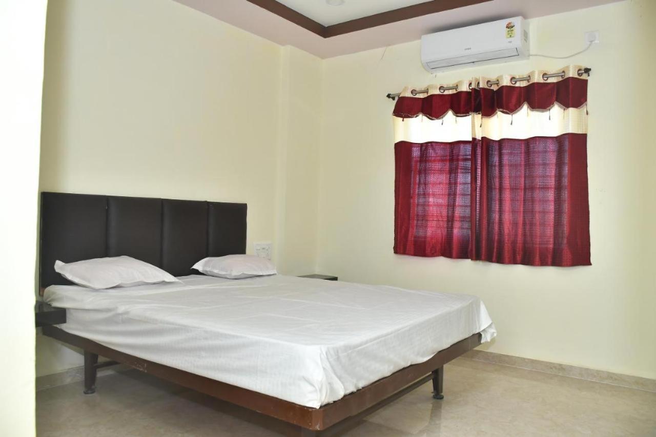 Hotel Kalika Residency - Akkalkot Akalkot Dış mekan fotoğraf
